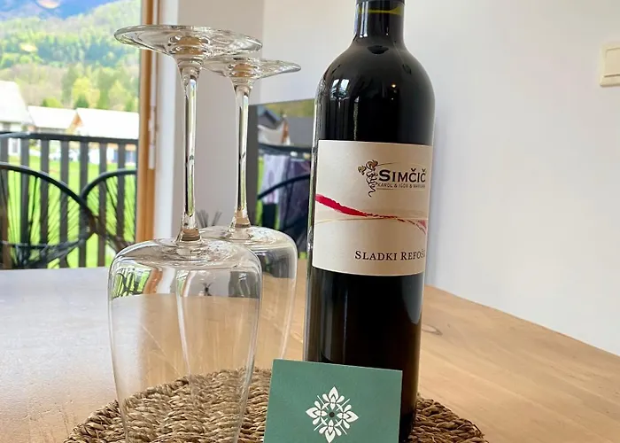 アパート Iris ボーヒニ